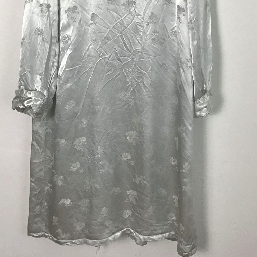 Chinese robe - Picture 2 of 4